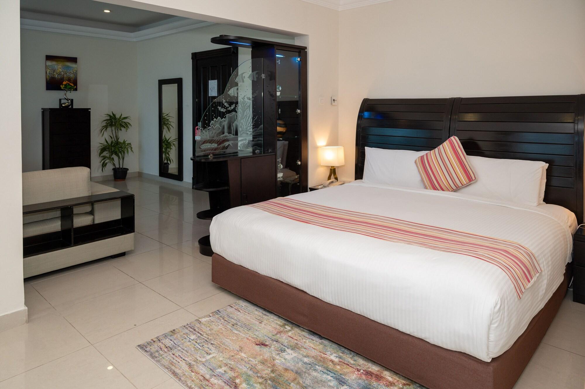 Costa Del Sol Hotel By Arabian Link Кувейт Екстериор снимка